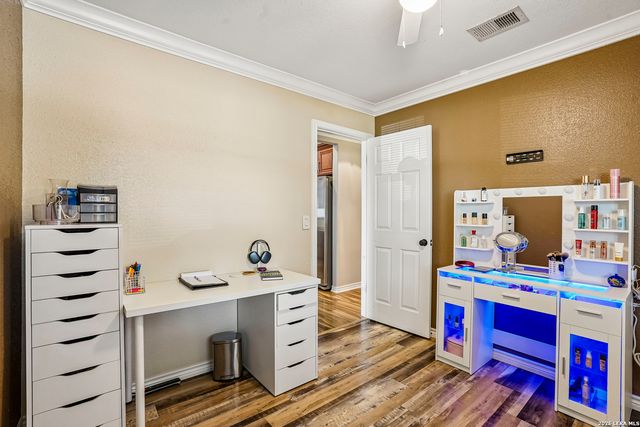 10041 NUGGET CRK, Converse, TX 78109