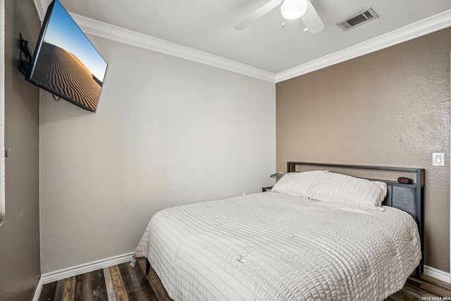 10041 NUGGET CRK, Converse, TX 78109