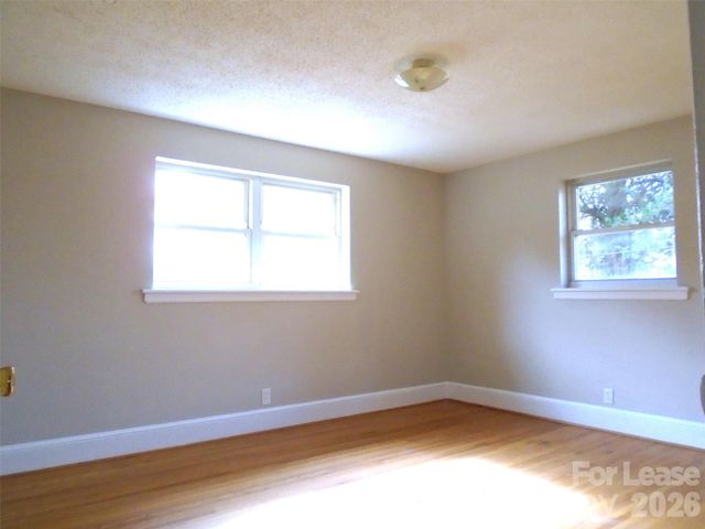 223 Dakota Street, Charlotte, NC 28216