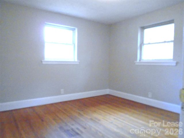 223 Dakota Street, Charlotte, NC 28216