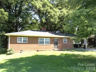 223 Dakota Street, Charlotte, NC 28216