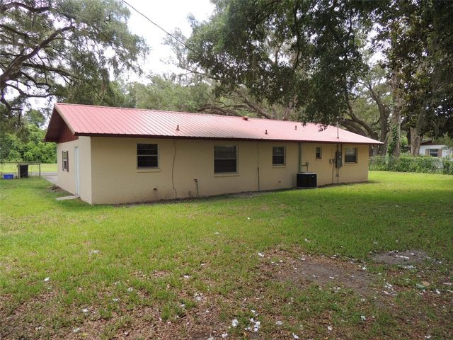 330 SE 6TH STREET, Williston, FL 32696