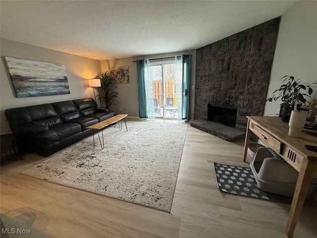 915 Sturbridge Drive, Medina, OH 44256