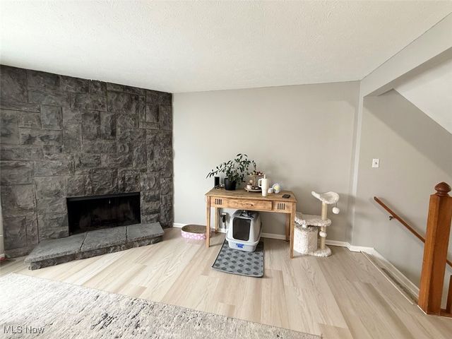 915 Sturbridge Drive, Medina, OH 44256