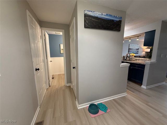 915 Sturbridge Drive, Medina, OH 44256