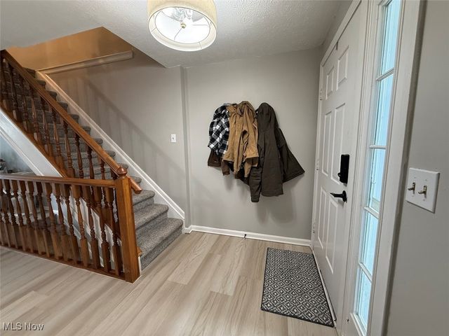 915 Sturbridge Drive, Medina, OH 44256