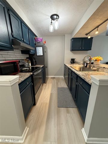 915 Sturbridge Drive, Medina, OH 44256