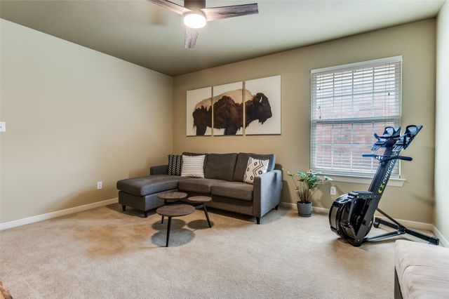 9727 Vinewood Drive, Dallas, TX 75228