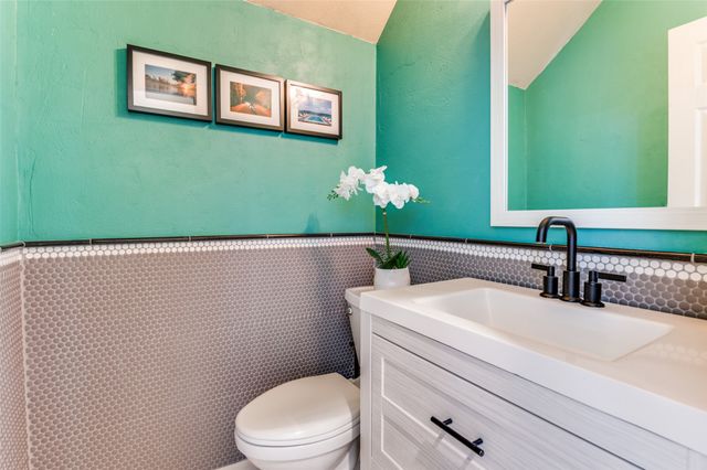 9727 Vinewood Drive, Dallas, TX 75228