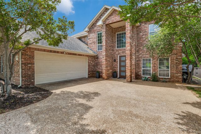 9727 Vinewood Drive, Dallas, TX 75228