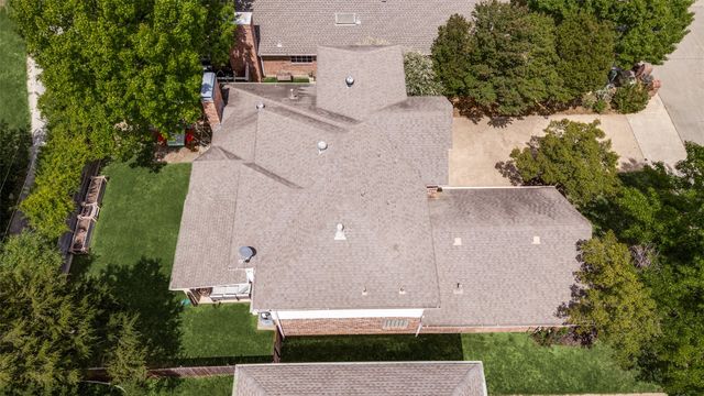 9727 Vinewood Drive, Dallas, TX 75228