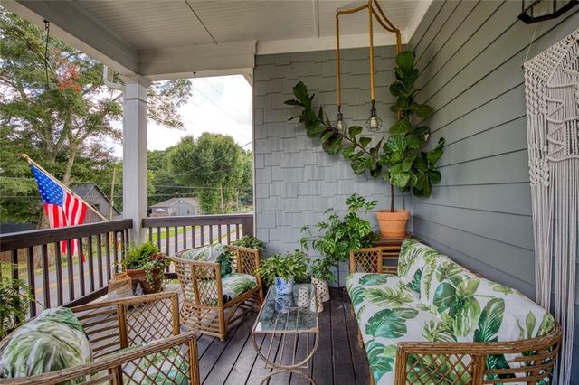5920 Mitchell Street, Flowery Branch, GA 30542