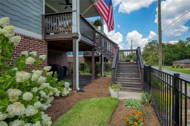 5920 Mitchell Street, Flowery Branch, GA 30542