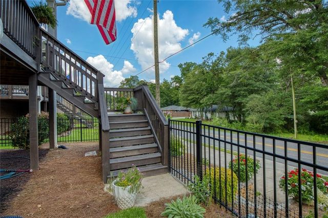 5920 Mitchell Street, Flowery Branch, GA 30542