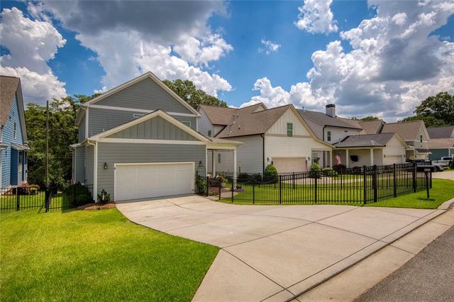 5920 Mitchell Street, Flowery Branch, GA 30542