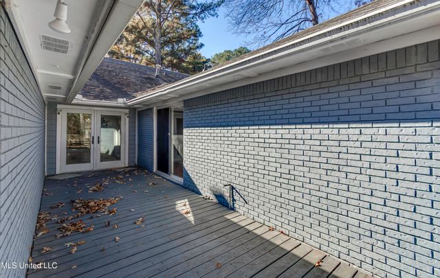 126 Plum Tree Road, Brandon, MS 39047