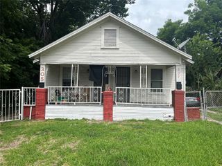 305 N Bryan Street, Houston, TX 77011