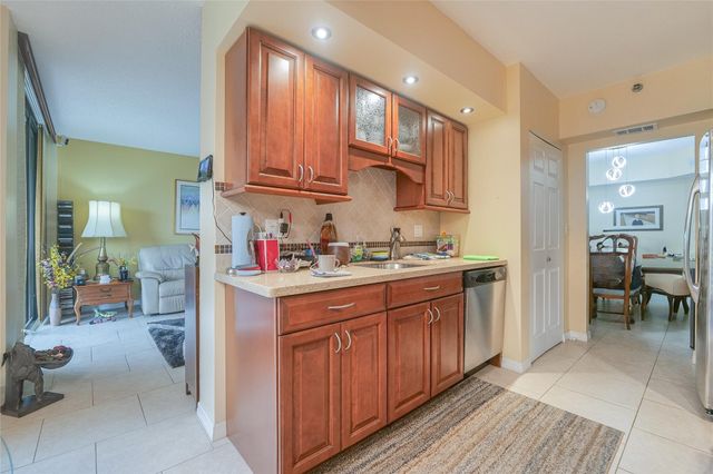 7300 Radice Court 302, Lauderhill, FL 33319