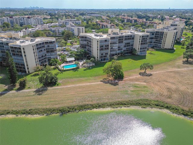 7300 Radice Court 302, Lauderhill, FL 33319