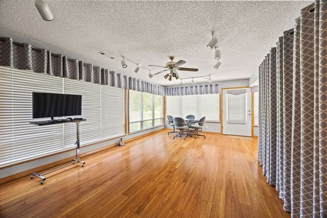 1730 Clear Creek Drive, Springdale, AR 72764