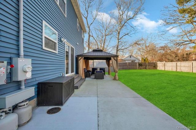 145A Hampton Avenue, Mastic, NY 11950