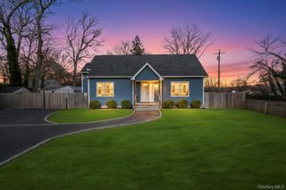 145A Hampton Avenue, Mastic, NY 11950