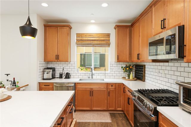793 Banyan, Pomona, CA 91767