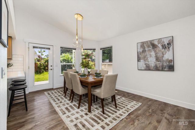 5246 N Hertford Way, Boise, ID 83714