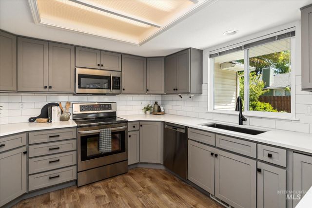 5246 N Hertford Way, Boise, ID 83714