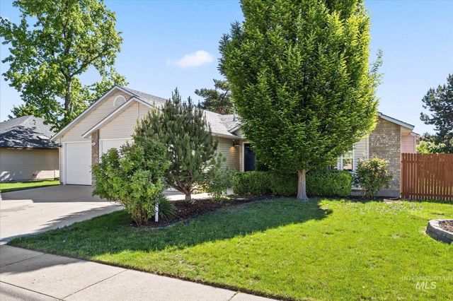 5246 N Hertford Way, Boise, ID 83714