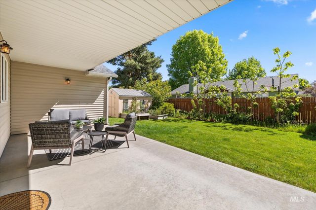 5246 N Hertford Way, Boise, ID 83714