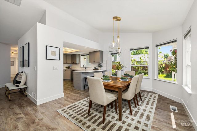 5246 N Hertford Way, Boise, ID 83714