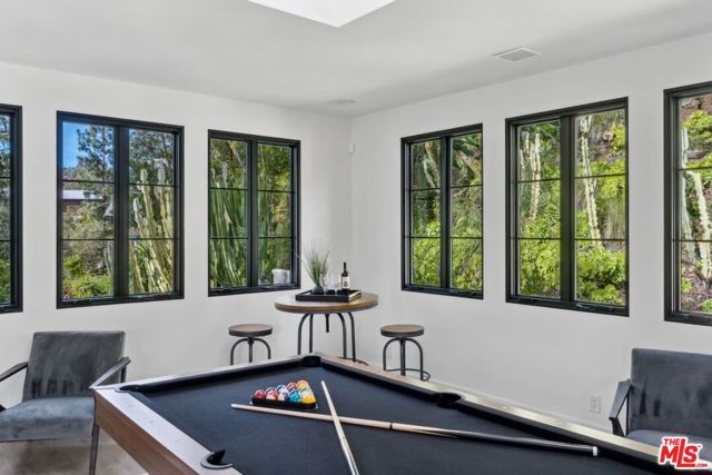 8171 Tianna Road, Los Angeles, CA 90046