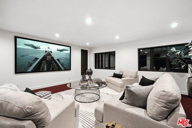 8171 Tianna Road, Los Angeles, CA 90046