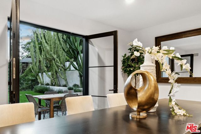 8171 Tianna Road, Los Angeles, CA 90046