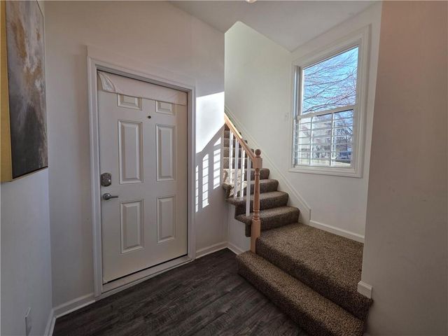 2421 Chestnut Avenue, Kansas City, MO 64127