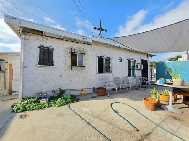 1914 Firestone, Los Angeles, CA 90001