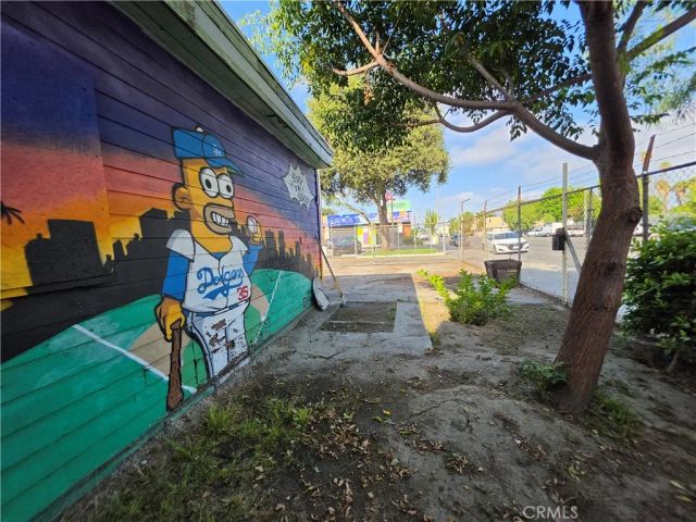 1914 Firestone, Los Angeles, CA 90001