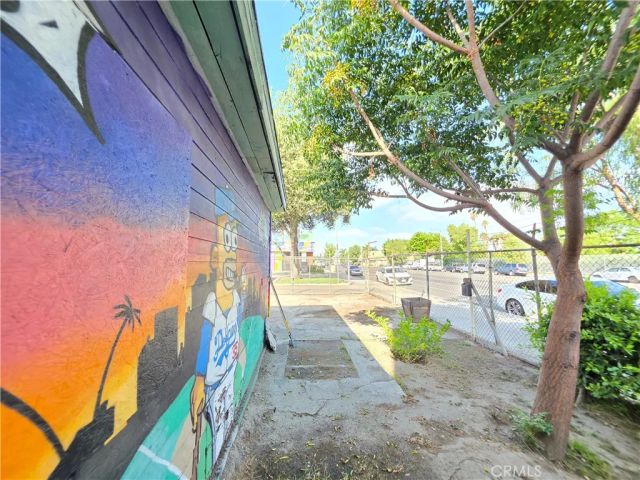 1914 Firestone, Los Angeles, CA 90001