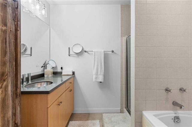 660 Glen Iris Drive 210, Atlanta, GA 30308