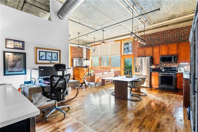 660 Glen Iris Drive 210, Atlanta, GA 30308