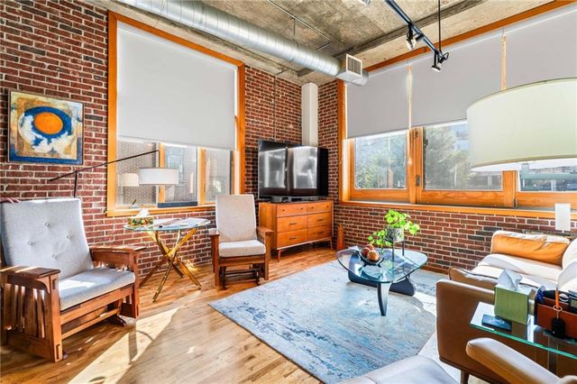 660 Glen Iris Drive 210, Atlanta, GA 30308