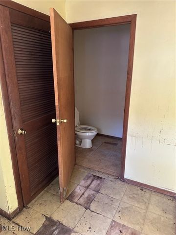 12531 Jackson Drive, Burton, OH 44021