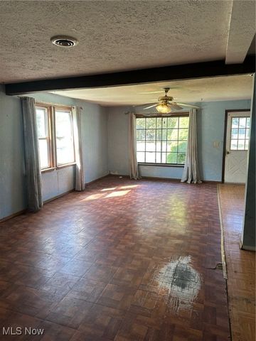 12531 Jackson Drive, Burton, OH 44021