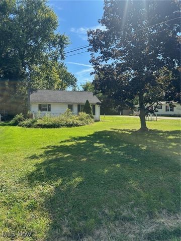 12531 Jackson Drive, Burton, OH 44021