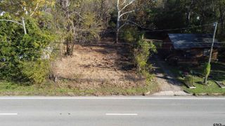 817 S Pacific Street, Mineola, TX 75773