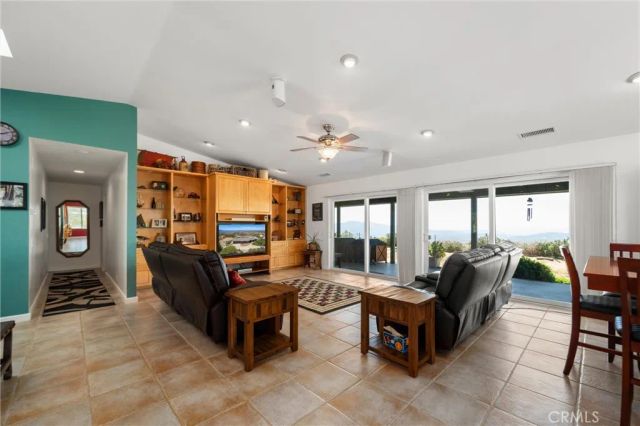 40230 Crazy Horse Canyon Road, Aguanga, CA 92536