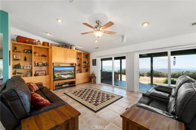 40230 Crazy Horse Canyon Road, Aguanga, CA 92536