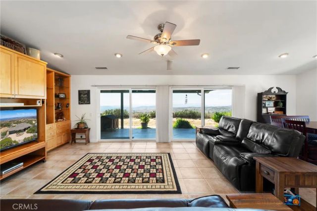 40230 Crazy Horse Canyon Road, Aguanga, CA 92536
