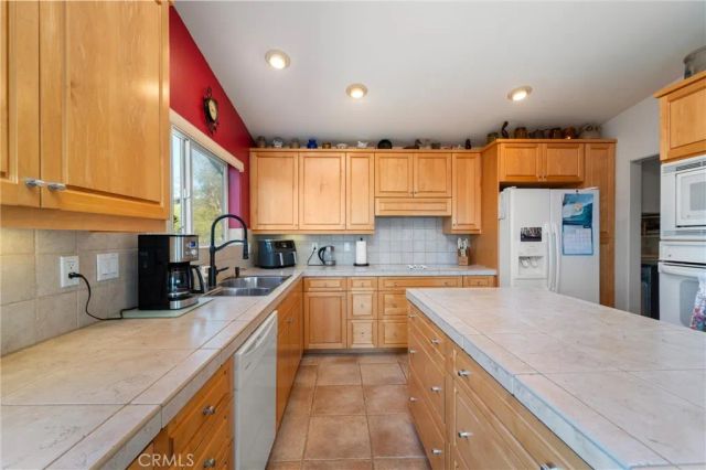 40230 Crazy Horse Canyon Road, Aguanga, CA 92536